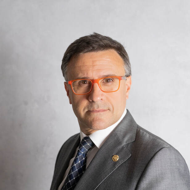 manuel barba abogado